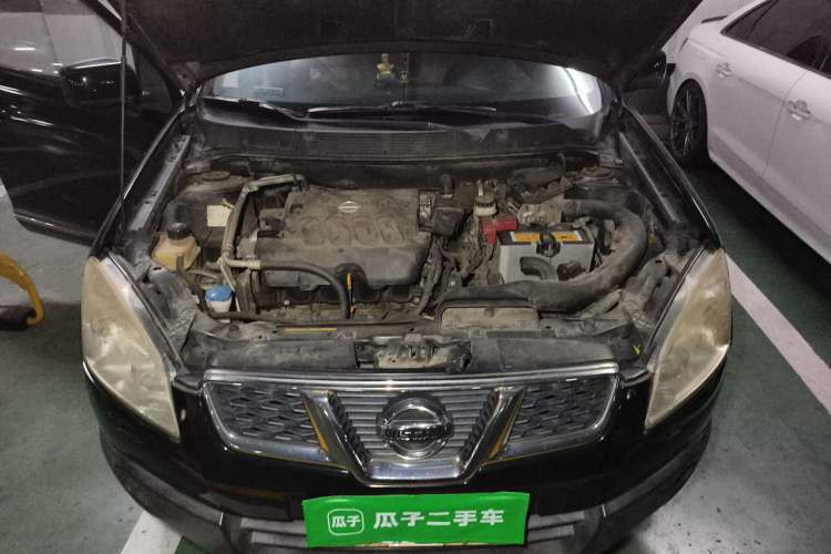 Used Nissan Qashqai 2011 2.0 XL Fire 6MT 2WD Engine Bay
