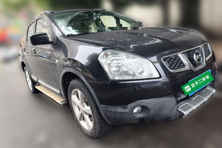Used Nissan Qashqai 2011 2.0 XV Lea CVT 2WD Front Right 45 Deg