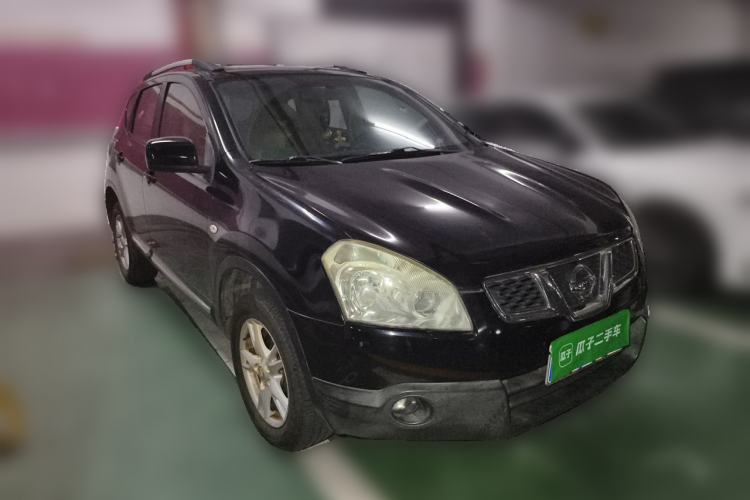 Used Nissan Qashqai 2011 2.0 XL Fire 6MT 2WD Front Right 45 Deg