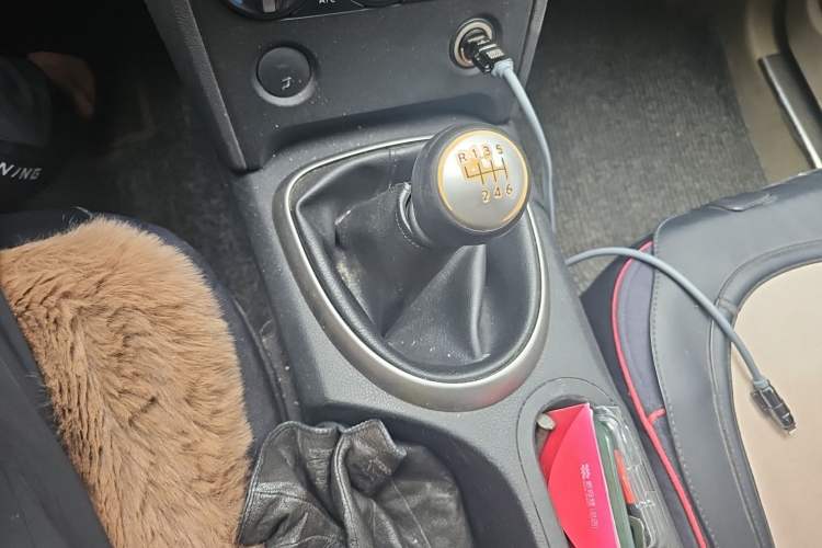 Used Nissan Qashqai 2011 2.0 XL Fire 6MT 2WD Gear Lever