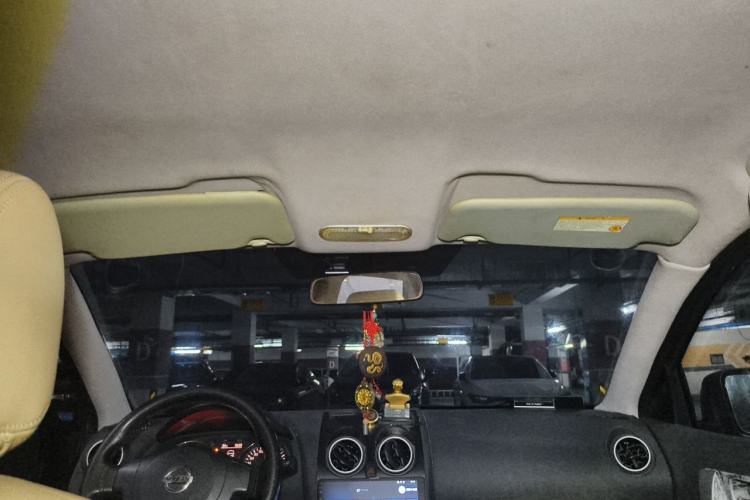 Used Nissan Qashqai 2011 2.0 XL Fire 6MT 2WD Headliner