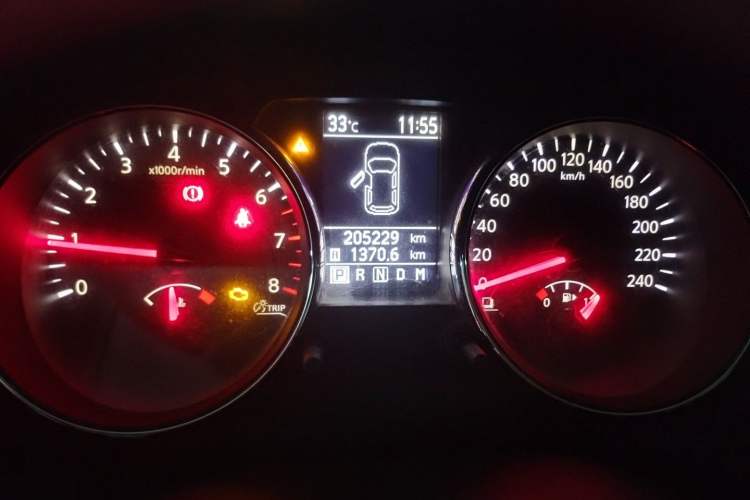 Used Nissan Qashqai 2011 2.0 XV Lea CVT 2WD Instrument Cluster