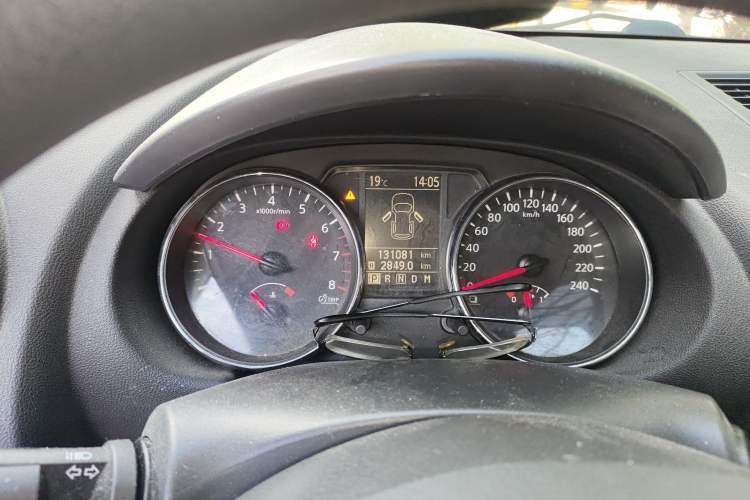 Used Nissan Qashqai 2011 2.0 XL Fire CVT 2WD Instrument Cluster