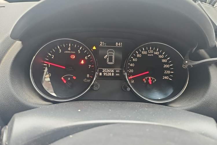 Used Nissan Qashqai 2011 2.0 XL Fire 6MT 2WD Instrument Cluster
