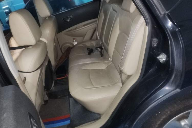 Used Nissan Qashqai 2011 2.0 XV Lea CVT 2WD Left Rear Seat