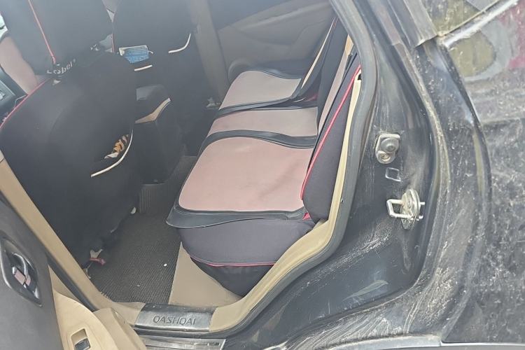 Used Nissan Qashqai 2011 2.0 XL Fire 6MT 2WD Left Rear Seat