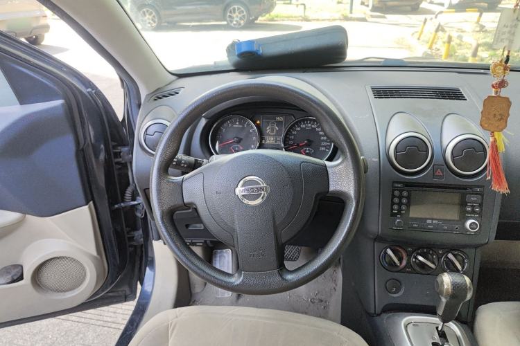 Used Nissan Qashqai 2011 2.0 XL Fire CVT 2WD Steering Wheel