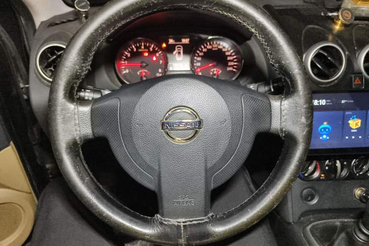 Used Nissan Qashqai 2011 2.0 XL Fire 6MT 2WD Steering Wheel