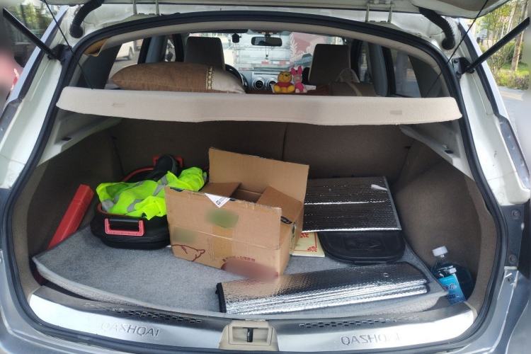 Used Nissan Qashqai 2011 2.0 XV Lea CVT 2WD Trunk