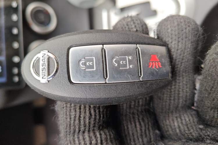 Used Nissan Qashqai 2011 2.0 XV Lea CVT 2WD Vehicle Key