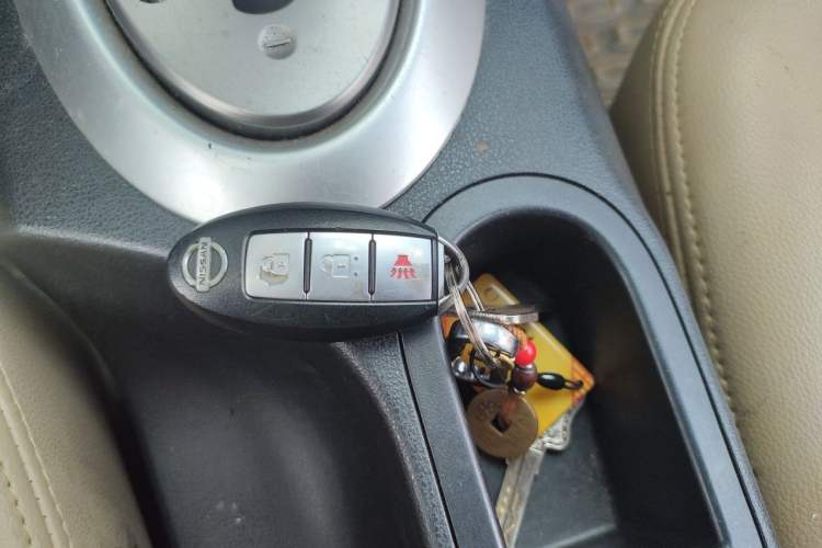 Used Nissan Qashqai 2011 2.0 XL Fire CVT 2WD Vehicle Key
