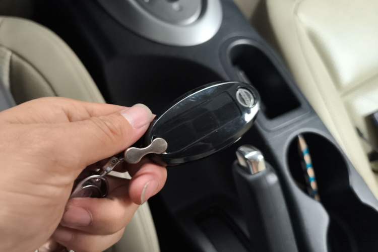 Used Nissan Qashqai 2011 2.0 XV Lea CVT 2WD Vehicle Key