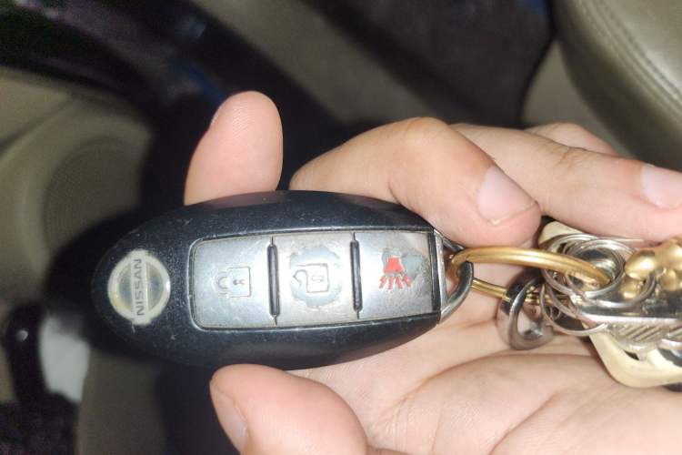 Used Nissan Qashqai 2011 2.0 XV Lea CVT 2WD Vehicle Key