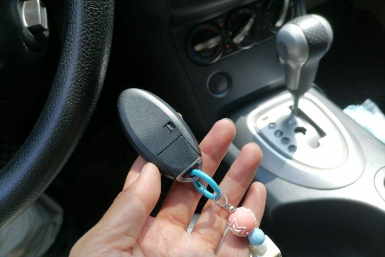 Used Nissan Qashqai 2011 2.0 XL Fire CVT 2WD Vehicle Key