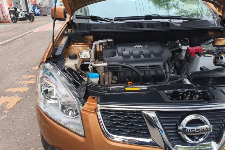 Used Nissan Qashqai 2011 1.6XE Wind 5MT 2WD Engine Bay Right