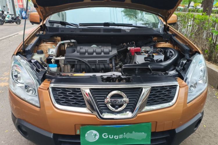 Used Nissan Qashqai 2011 1.6XE Wind 5MT 2WD Engine Bay
