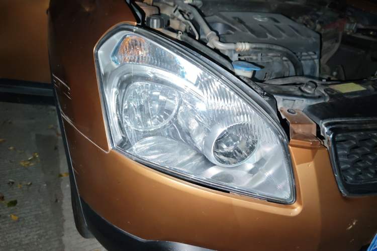 Used Nissan Qashqai 2011 1.6XE Wind 5MT 2WD Right Front Headlight
