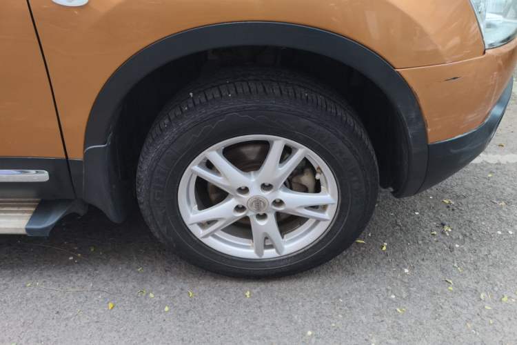 Used Nissan Qashqai 2011 1.6XE Wind 5MT 2WD Right Front Wheel Hub