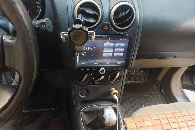 Used Nissan Qashqai 2011 1.6XE Wind 5MT 2WD Audio And AC Panel