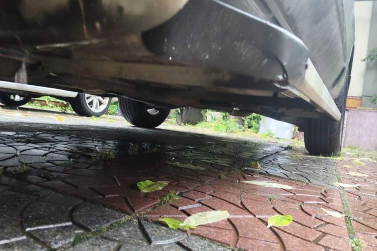 Used Nissan Qashqai 2011 2.0 XL Fire CVT 2WD Chassis Front Left
