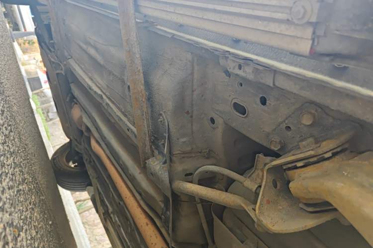 Used Nissan Qashqai 2011 2.0 XL Fire CVT 2WD Chassis Rear Left