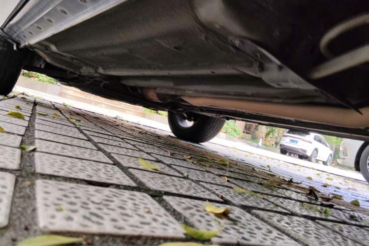 Used Nissan Qashqai 2011 2.0 XV Lea CVT 2WD Chassis Rear Left