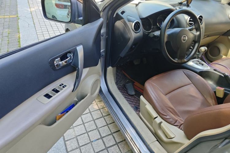 Used Nissan Qashqai 2011 2.0 XL Fire CVT 2WD Driver Seat