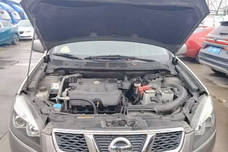 Used Nissan Qashqai 2011 2.0 XL Fire 6MT 2WD Engine Bay