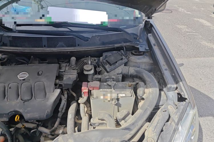 Used Nissan Qashqai 2011 2.0 XL Fire CVT 2WD Engine Bay Left
