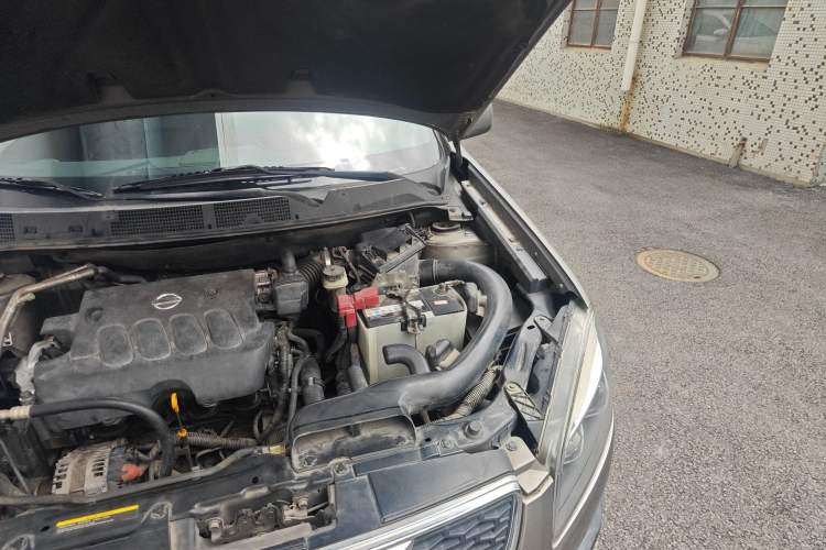 Used Nissan Qashqai 2011 2.0 XL Fire 6MT 2WD Engine Bay Left