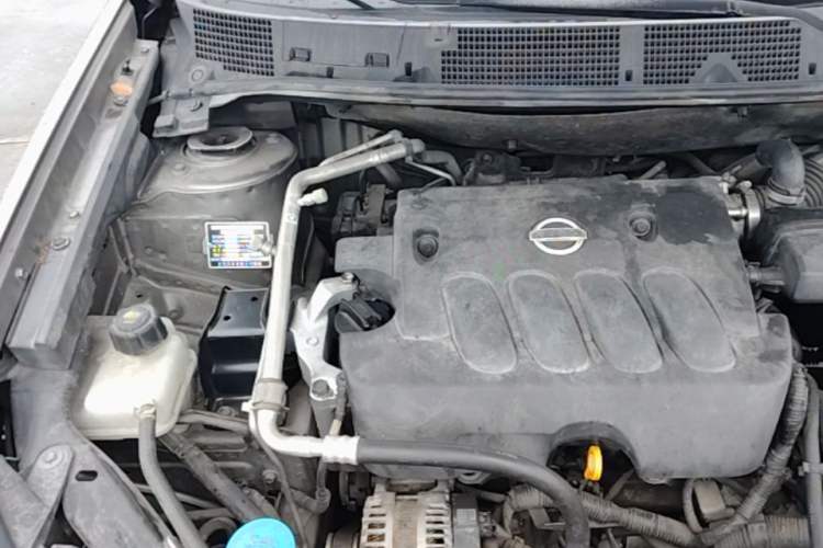 Used Nissan Qashqai 2011 2.0 XL Fire 6MT 2WD Engine Bay Right