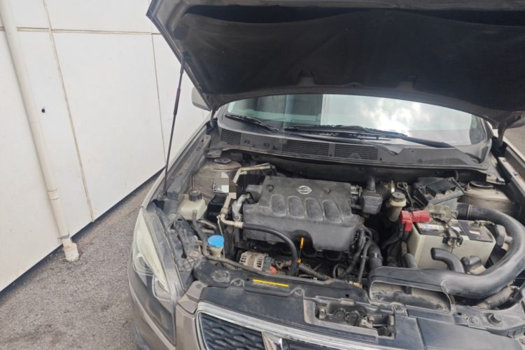 Used Nissan Qashqai 2011 2.0 XL Fire 6MT 2WD Engine Bay Right