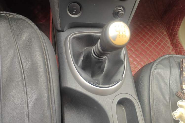 Used Nissan Qashqai 2011 2.0 XL Fire 6MT 2WD Gear Lever