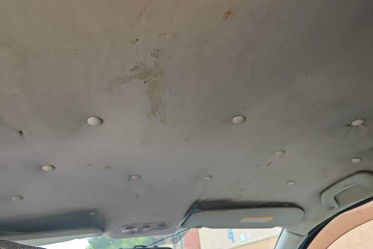 Used Nissan Qashqai 2011 2.0 XL Fire CVT 2WD Headliner