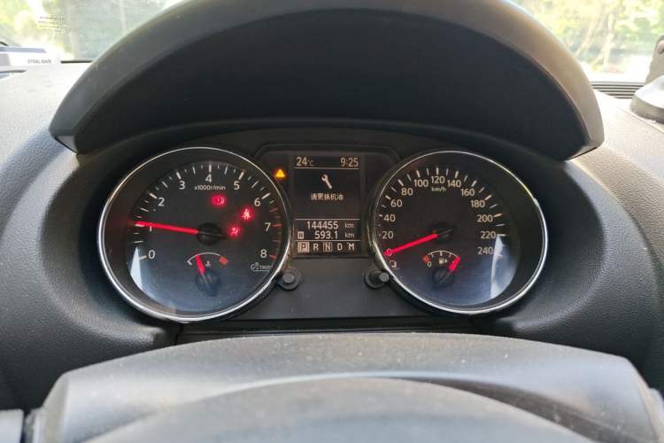 Used Nissan Qashqai 2011 2.0 XL Fire CVT 2WD Instrument Cluster