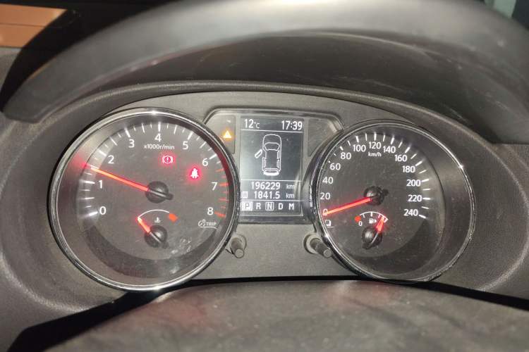 Used Nissan Qashqai 2011 2.0 XV Lea CVT 2WD Instrument Cluster