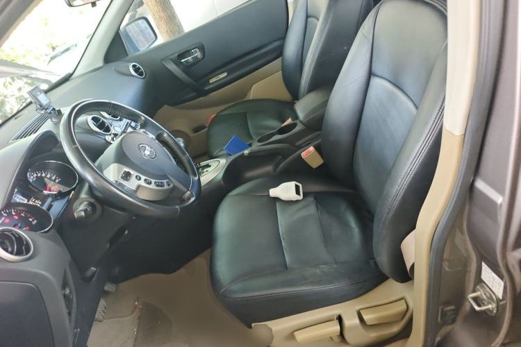 Used Nissan Qashqai 2011 2.0 XL Fire CVT 2WD Left Front Seat