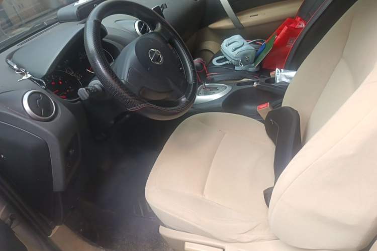 Used Nissan Qashqai 2011 2.0 XL Fire CVT 2WD Left Front Seat