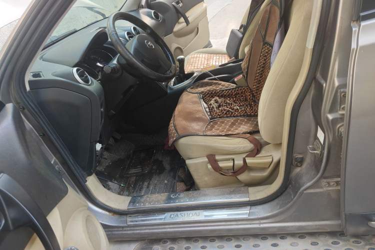 Used Nissan Qashqai 2011 1.6XE Wind 5MT 2WD Left Front Seat