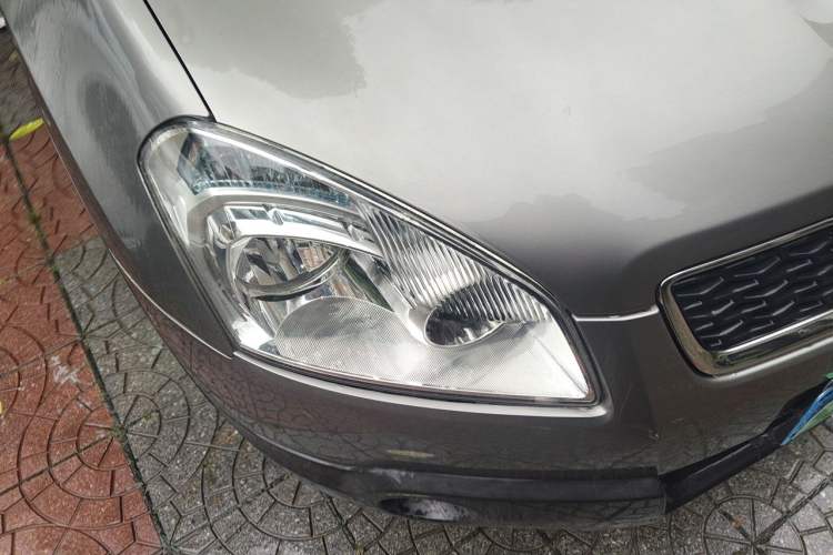 Used Nissan Qashqai 2011 2.0 XL Fire CVT 2WD Right Front Headlight