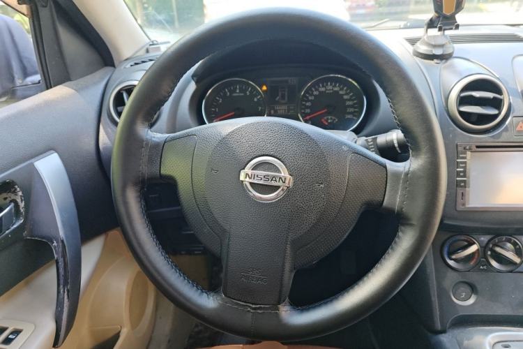 Used Nissan Qashqai 2011 2.0 XL Fire CVT 2WD Steering Wheel
