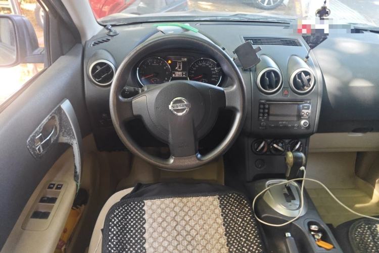 Used Nissan Qashqai 2011 2.0 XL Fire CVT 2WD Steering Wheel