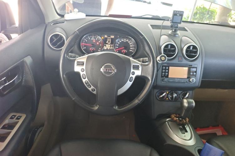 Used Nissan Qashqai 2011 2.0 XL Fire CVT 2WD Steering Wheel