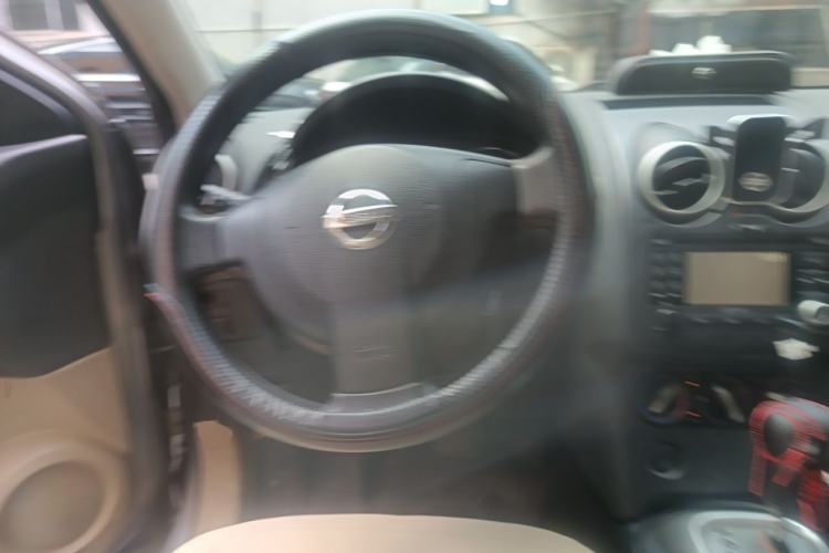 Used Nissan Qashqai 2011 2.0 XL Fire CVT 2WD Steering Wheel