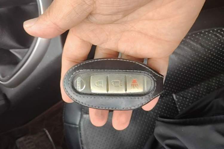 Used Nissan Qashqai 2011 2.0 XL Fire 6MT 2WD Vehicle Key