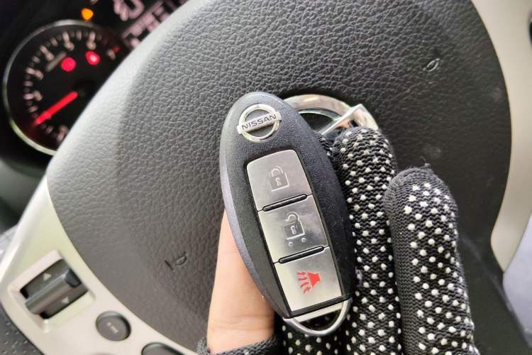 Used Nissan Qashqai 2011 2.0 XV Lea CVT 2WD Vehicle Key