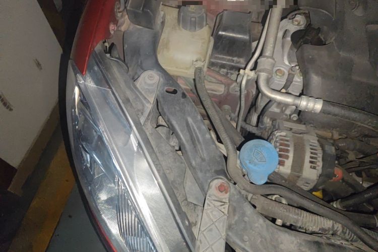 Used Nissan Qashqai 2011 2.0 XV Lea CVT 2WD Engine Bay Right