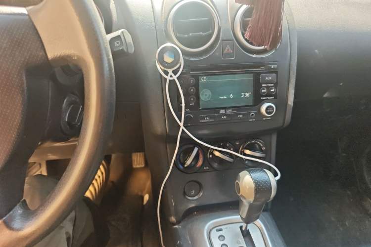 Used Nissan Qashqai 2011 2.0 XL Fire CVT 2WD Audio And AC Panel