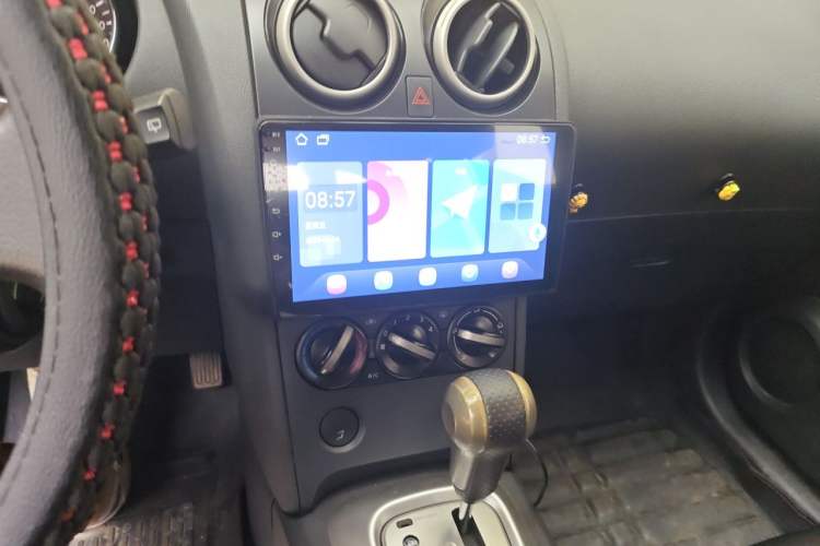 Used Nissan Qashqai 2011 2.0 XL Fire CVT 2WD Audio And AC Panel
