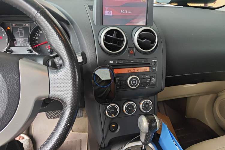 Used Nissan Qashqai 2011 2.0 XV Lea CVT 2WD Audio And AC Panel